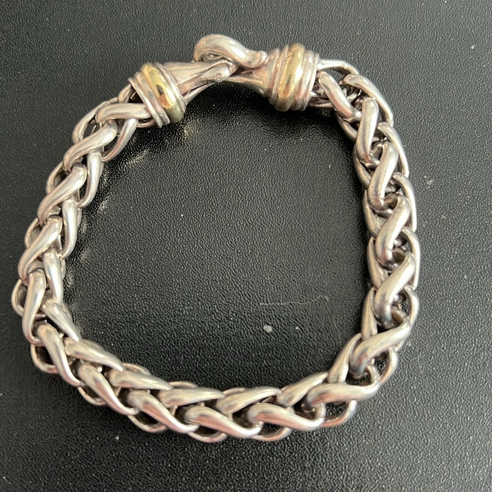David Yurman women’s bracelet